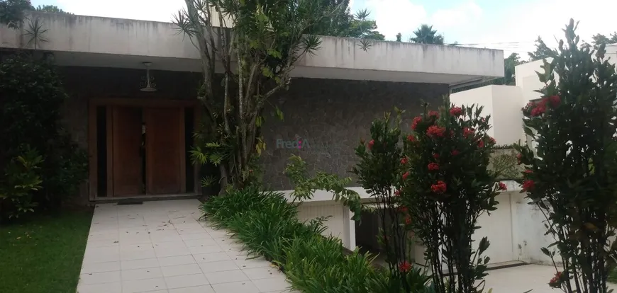 Foto 1 de Casa com 4 Quartos para venda ou aluguel, 900m² em Retiro Morumbi , São Paulo