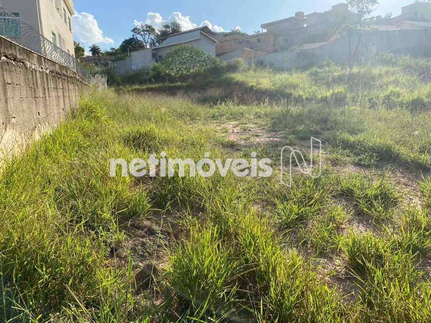 Foto 1 de Lote/Terreno à venda, 496m² em Vila Verde, Betim