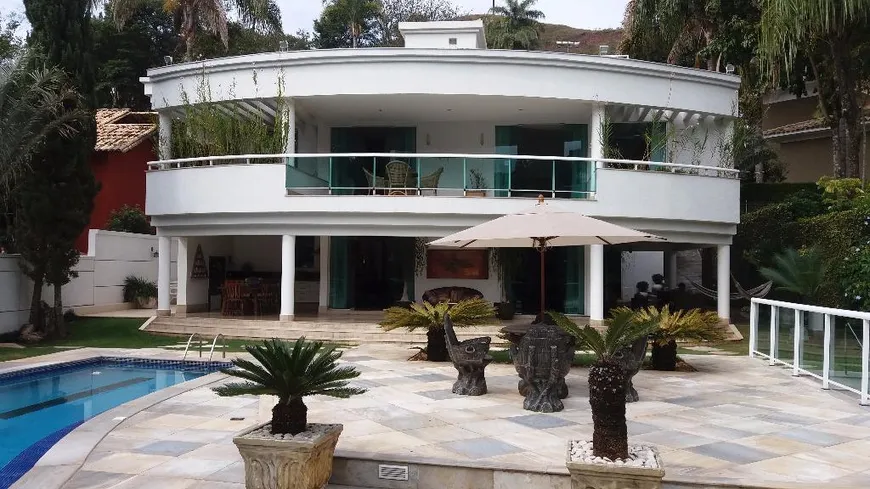 Foto 1 de Casa com 4 Quartos à venda, 810m² em Vila del Rey, Nova Lima