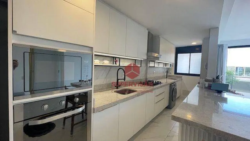 Foto 1 de Apartamento com 3 Quartos à venda, 108m² em Jurerê Internacional, Florianópolis