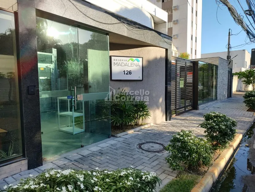 Foto 1 de Apartamento com 2 Quartos à venda, 50m² em Madalena, Recife