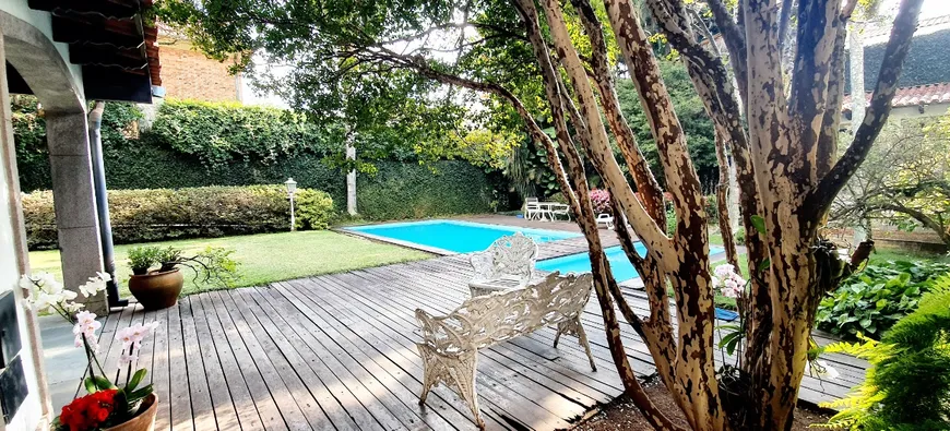 Foto 1 de Casa com 4 Quartos à venda, 560m² em Jardim Paulista, São Paulo