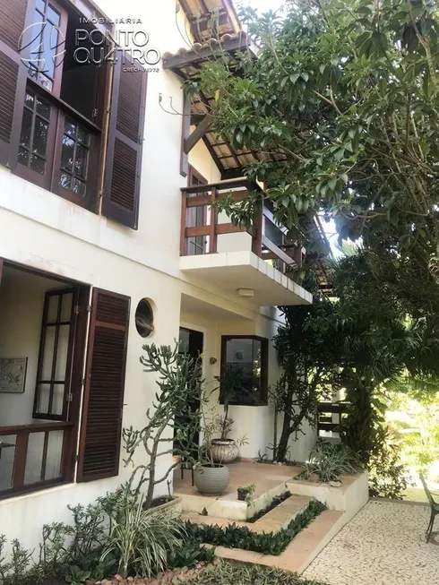 Foto 1 de Casa de Condomínio com 5 Quartos à venda, 450m² em Pituaçu, Salvador