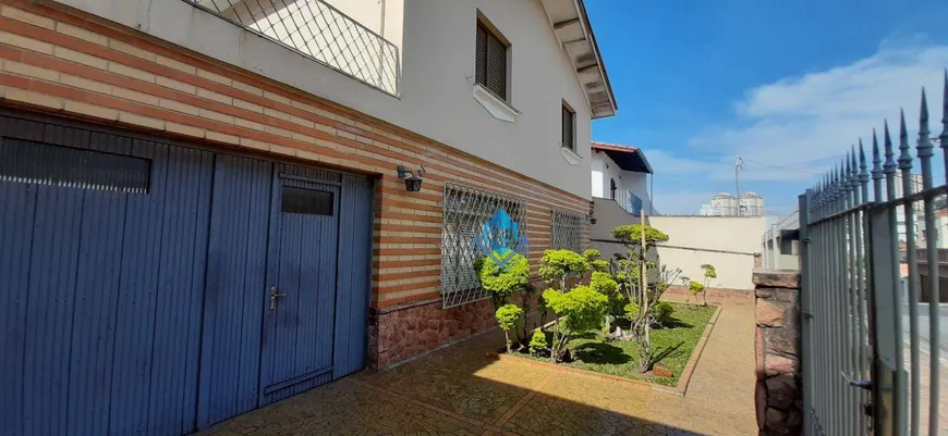Foto 1 de Sobrado com 3 Quartos para venda ou aluguel, 370m² em Vila Dusi, São Bernardo do Campo