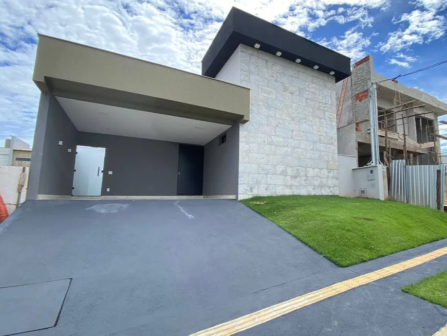 Foto 1 de Casa com 4 Quartos à venda, 153m² em Jardins Bolonha, Senador Canedo