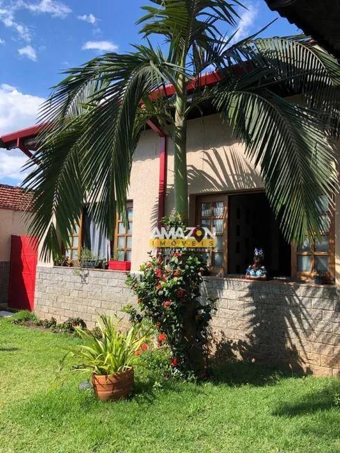 Foto 1 de Casa com 4 Quartos à venda, 280m² em Alto São Pedro, Taubaté