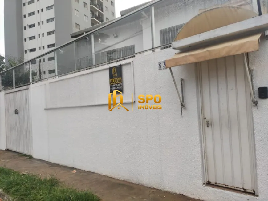 Foto 1 de Casa com 3 Quartos para alugar, 225m² em Vila Sofia, São Paulo