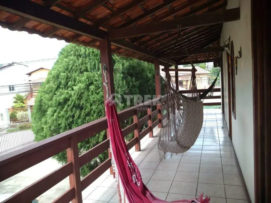 Foto 1 de Casa com 5 Quartos à venda, 200m² em Maravista, Niterói