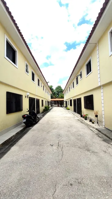 Foto 1 de Casa de Condomínio com 3 Quartos à venda, 100m² em Vila Medeiros, São Paulo