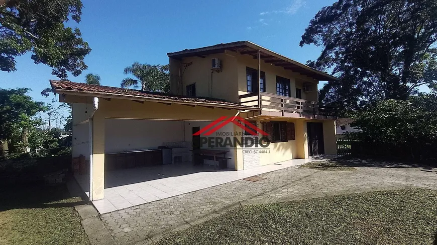 Foto 1 de Sobrado com 3 Quartos à venda, 112m² em Cambijú, Itapoá