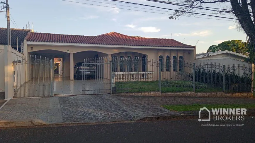 Foto 1 de Casa com 4 Quartos à venda, 276m² em Zona 02, Maringá