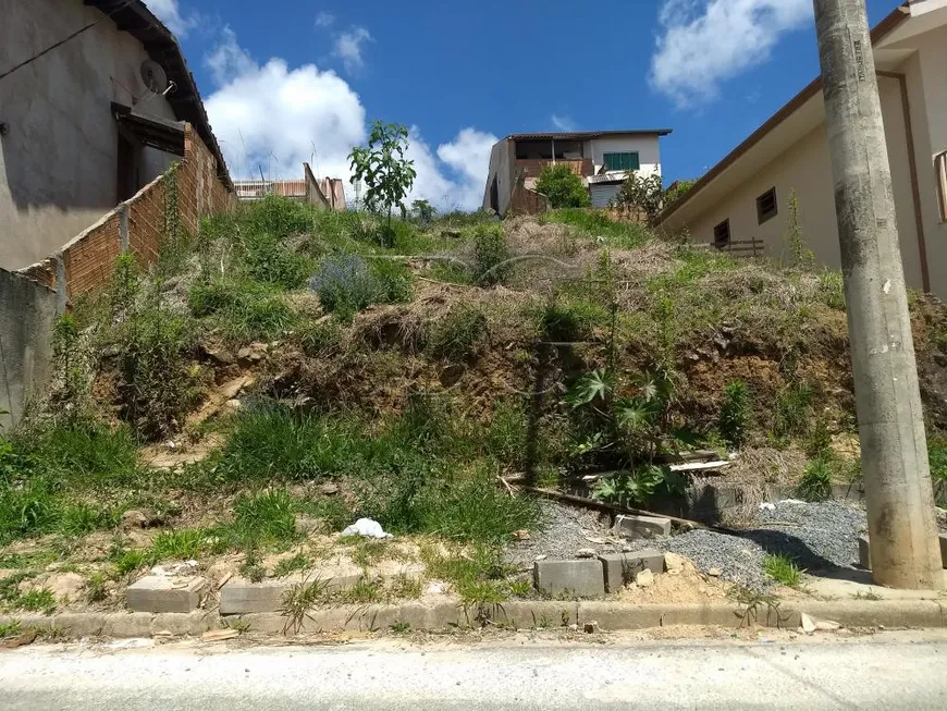 Foto 1 de Lote/Terreno à venda, 247m² em Estância São José, Poços de Caldas