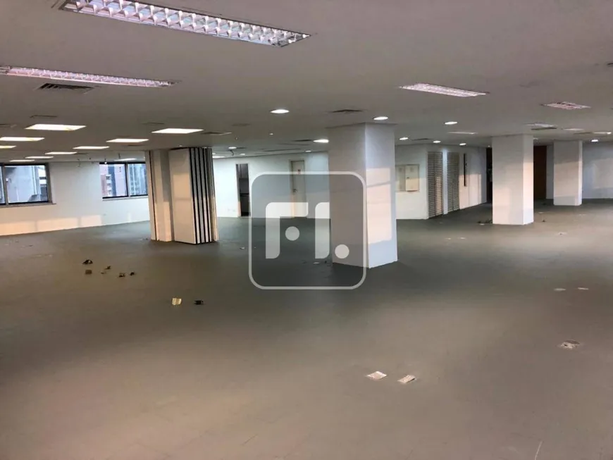 Foto 1 de Sala Comercial para alugar, 200m² em Vila Olímpia, São Paulo