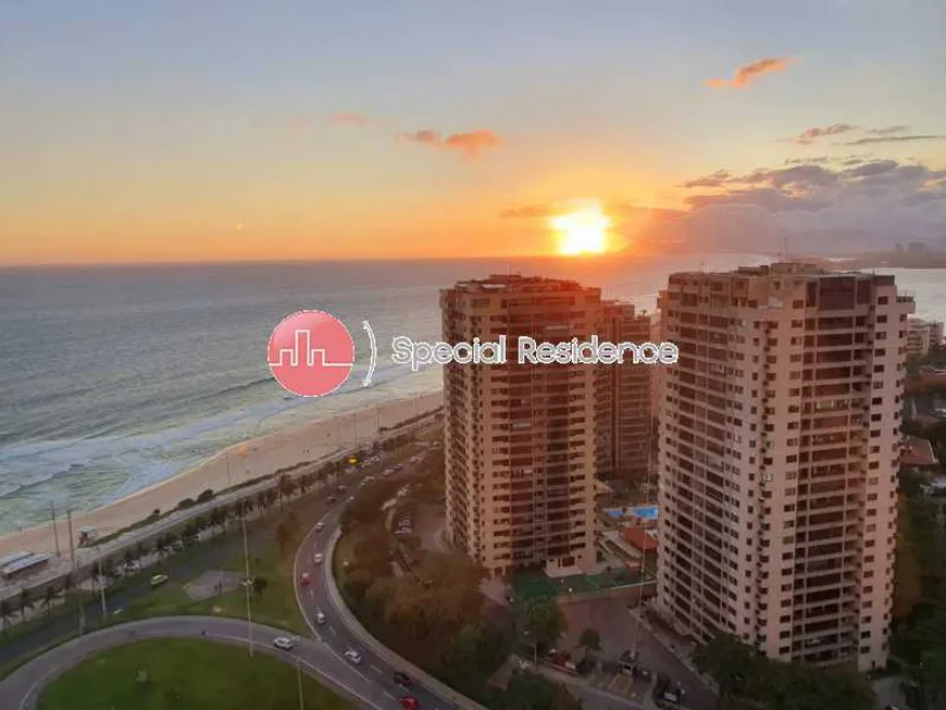 Foto 1 de Cobertura com 3 Quartos à venda, 150m² em Barra da Tijuca, Rio de Janeiro