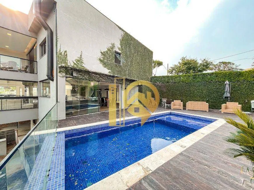 Foto 1 de Casa de Condomínio com 4 Quartos à venda, 380m² em Condomínio Residencial Mirante do Vale, Jacareí