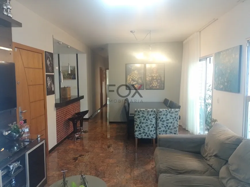 Foto 1 de Apartamento com 3 Quartos à venda, 220m² em Ouro Preto, Belo Horizonte
