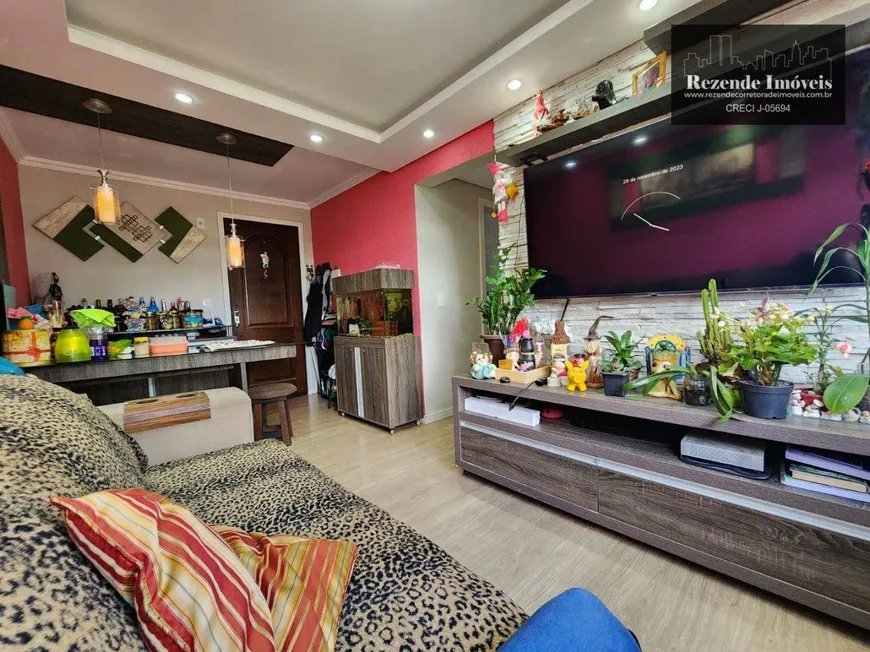 Foto 1 de Apartamento com 3 Quartos à venda, 54m² em Campo Comprido, Curitiba