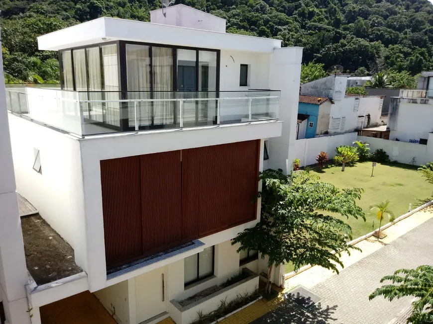 Foto 1 de Casa de Condomínio com 5 Quartos à venda, 176m² em Camburi, São Sebastião