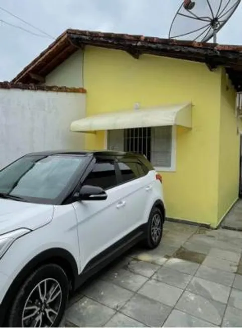 Foto 1 de Casa com 2 Quartos à venda, 80m² em Balneário Gaivota, Itanhaém