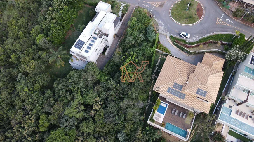 Foto 1 de Lote/Terreno à venda, 1020m² em Jardim Serrano, Nova Lima