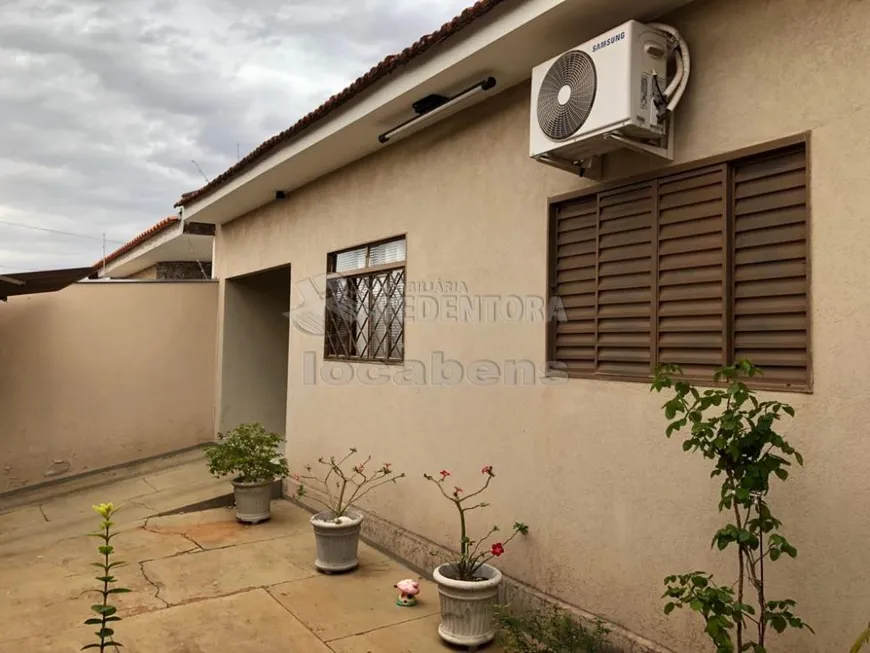 Foto 1 de Casa com 3 Quartos à venda, 210m² em Jardim Anielli, São José do Rio Preto