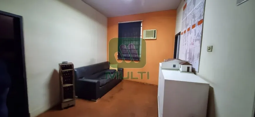 Foto 1 de Casa com 3 Quartos à venda, 177m² em Centro, Uberlândia