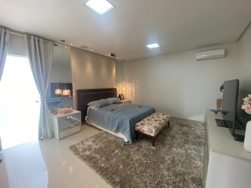 Foto 1 de Casa de Condomínio com 4 Quartos para alugar, 395m² em Jardins Verona, Goiânia