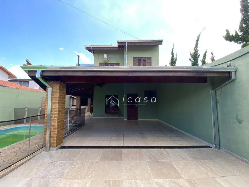 Foto 1 de Sobrado com 3 Quartos à venda, 210m² em Village das Flores, Caçapava