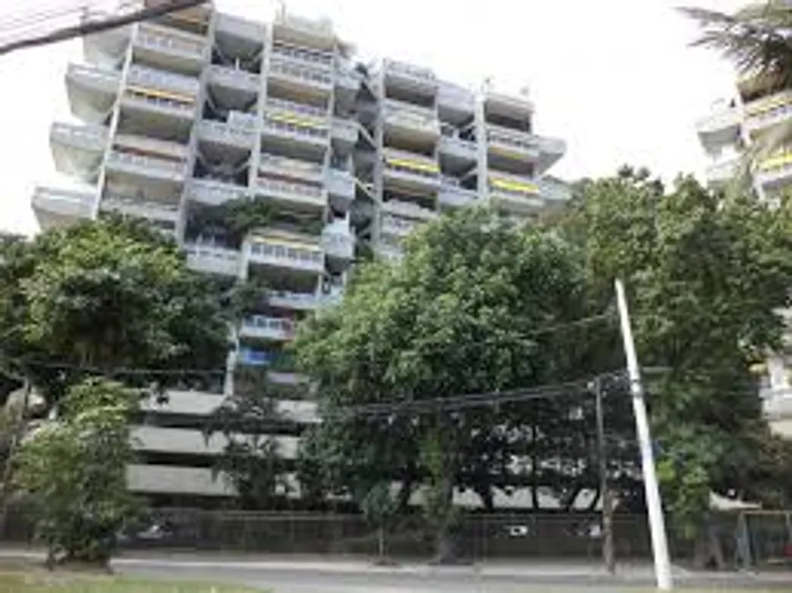 Foto 1 de Apartamento com 3 Quartos para venda ou aluguel, 154m² em Itanhangá, Rio de Janeiro