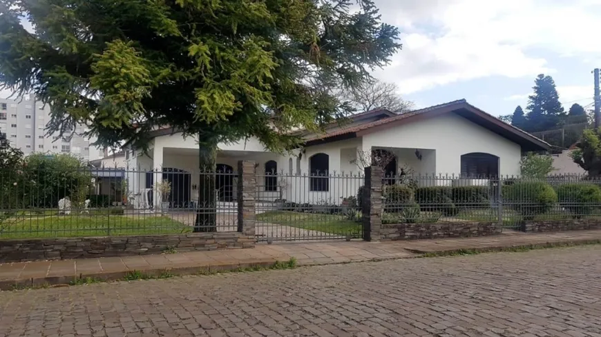 Foto 1 de Casa com 4 Quartos à venda, 300m² em São Leopoldo, Caxias do Sul