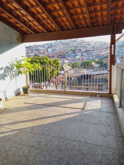 Foto 1 de Sobrado com 3 Quartos à venda, 131m² em Vila Popular, Várzea Paulista