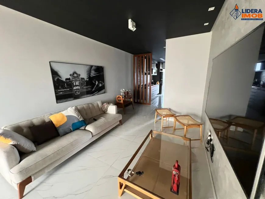 Foto 1 de Casa com 3 Quartos à venda, 208m² em Mangabeira, Feira de Santana