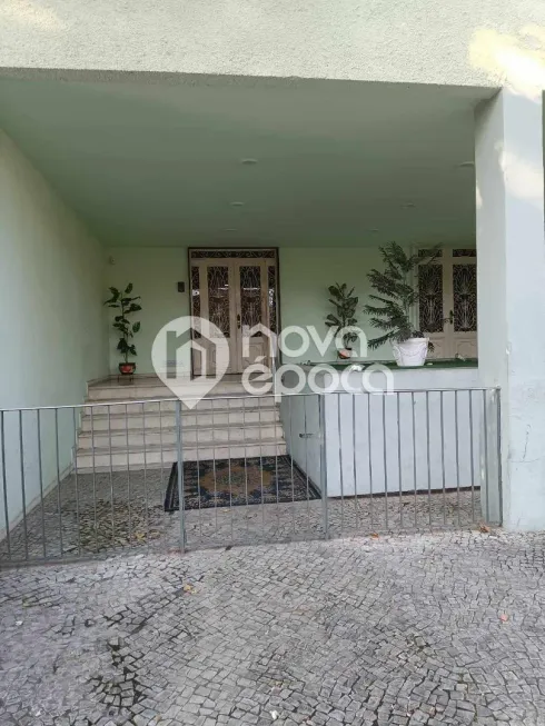 Foto 1 de Apartamento com 2 Quartos à venda, 62m² em Cascadura, Rio de Janeiro