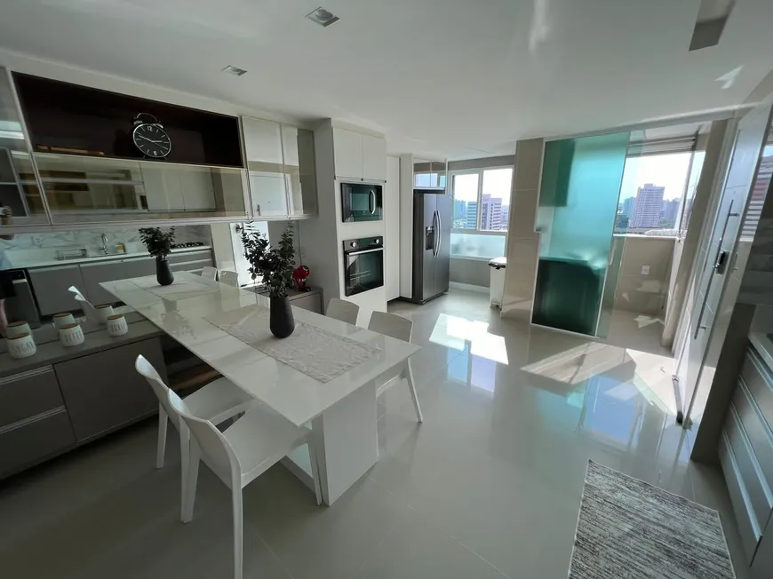 Foto 1 de Apartamento com 3 Quartos à venda, 142m² em Capim Macio, Natal