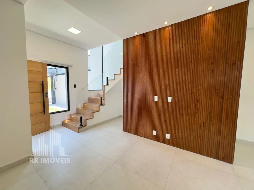 Foto 1 de Casa de Condomínio com 3 Quartos à venda, 180m² em Villas do Jaguari, Santana de Parnaíba