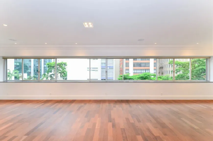Foto 1 de Apartamento com 4 Quartos à venda, 226m² em Jardim Paulista, São Paulo