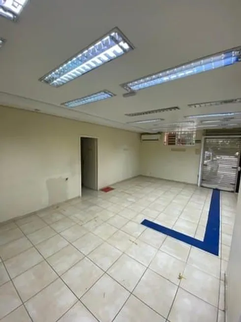 Foto 1 de Ponto Comercial para alugar, 250m² em Jaguaré, São Paulo
