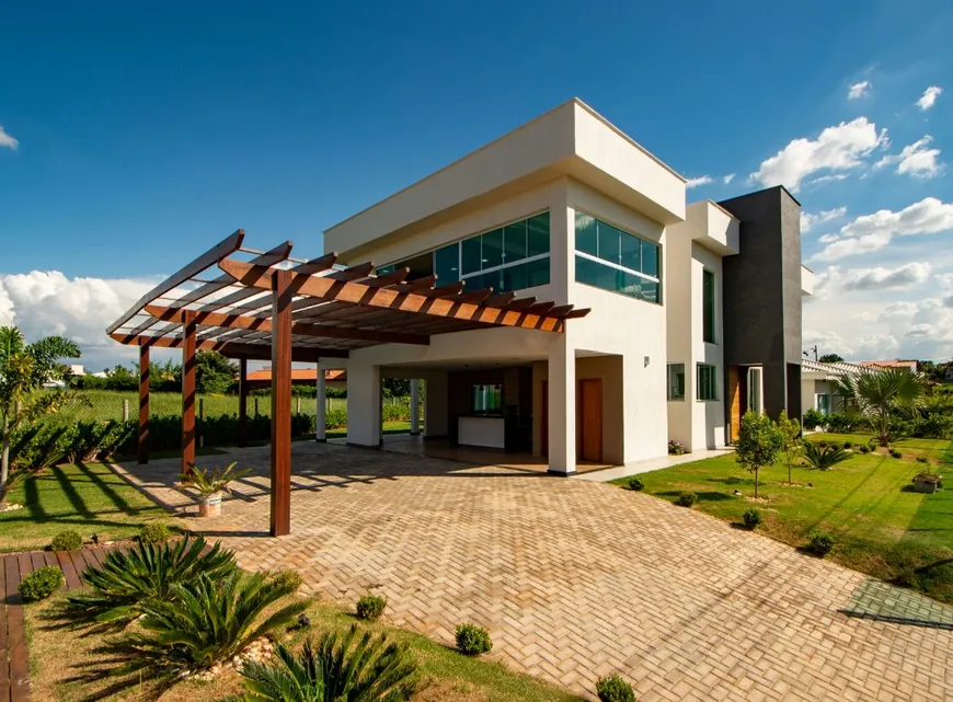 Foto 1 de Casa de Condomínio com 4 Quartos à venda, 335m² em Industrial, Lagoa Santa