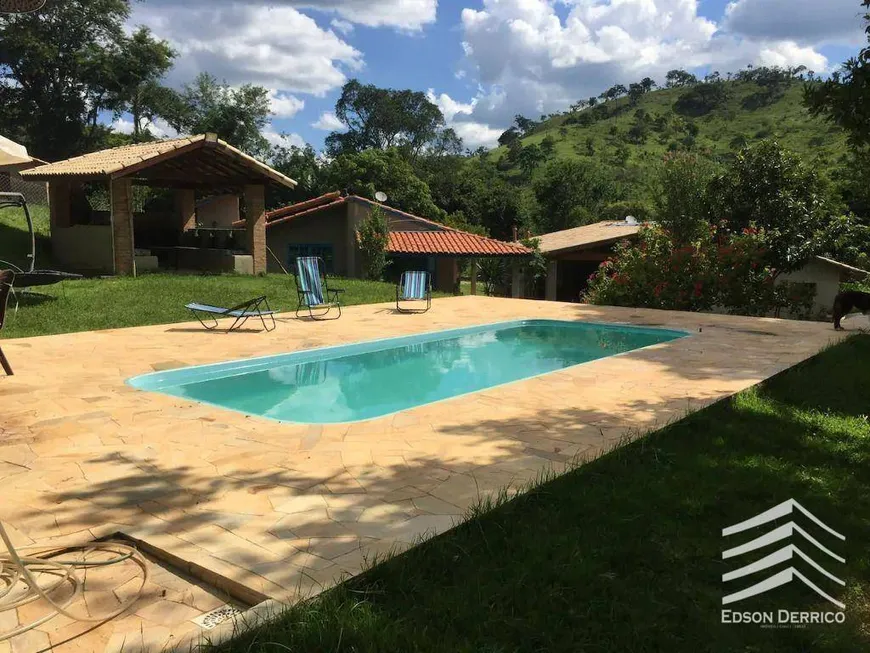 Foto 1 de Fazenda/Sítio com 3 Quartos à venda, 1000m² em , São Luiz do Paraitinga