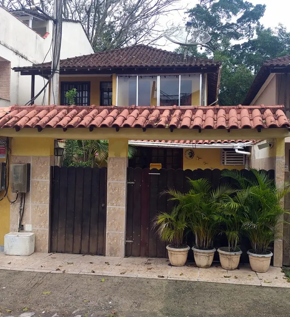 Foto 1 de Casa de Condomínio com 3 Quartos à venda, 135m² em Vargem Grande, Rio de Janeiro