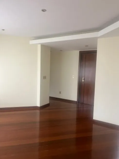 Foto 1 de Apartamento com 4 Quartos à venda, 170m² em Funcionários, Belo Horizonte