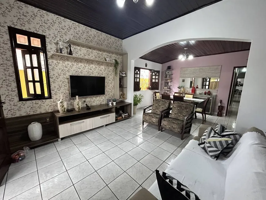 Foto 1 de Casa com 2 Quartos à venda, 150m² em Alto do Coqueirinho, Salvador