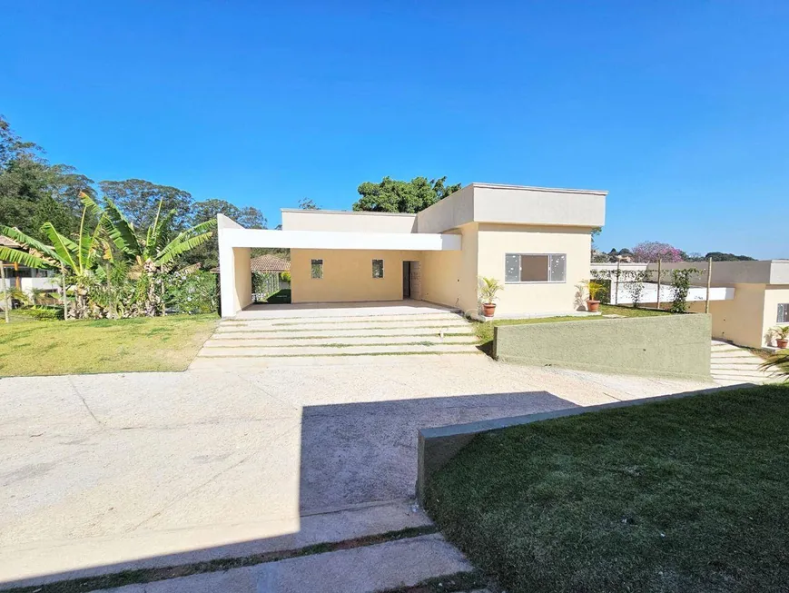 Foto 1 de Casa com 3 Quartos à venda, 198m² em Águas da Fazendinha, Carapicuíba