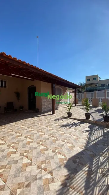 Foto 1 de Casa com 3 Quartos à venda, 209m² em Centro, Guaratinguetá