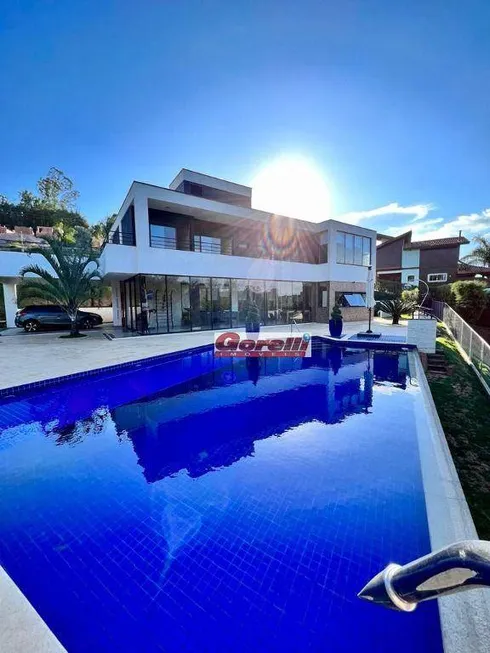 Foto 1 de Casa de Condomínio com 4 Quartos à venda, 443m² em Fazenda Palao Alpes de Guararema, Guararema