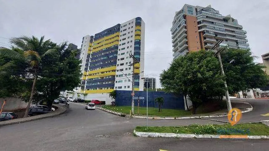 Foto 1 de Apartamento com 2 Quartos à venda, 68m² em Armação, Salvador