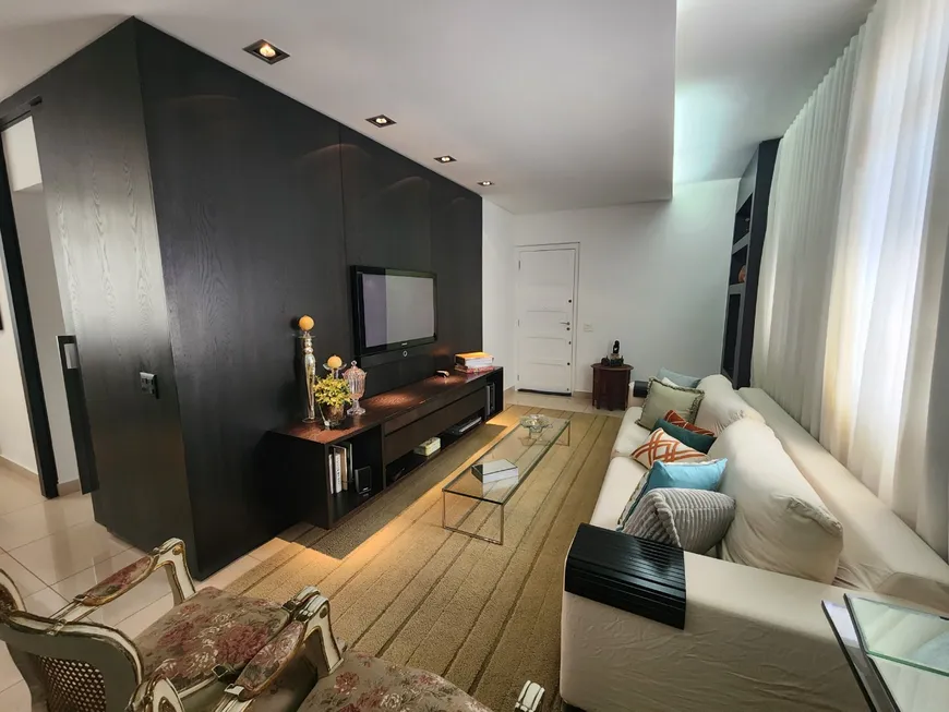 Foto 1 de Apartamento com 4 Quartos à venda, 184m² em Serra, Belo Horizonte