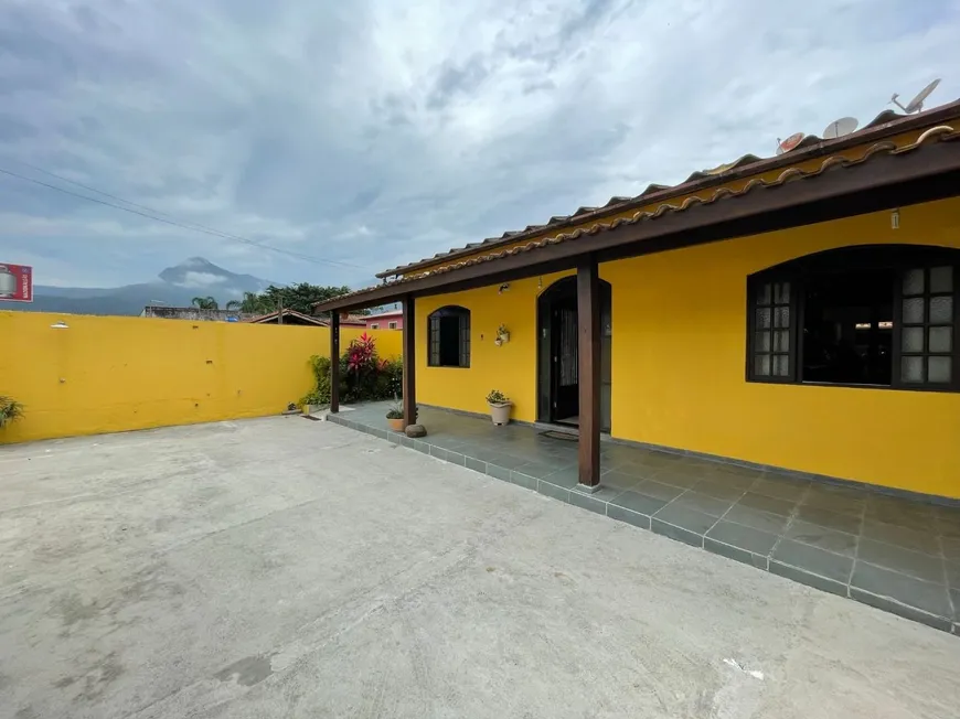 Foto 1 de Casa com 5 Quartos à venda, 198m² em Barra Velha, Ilhabela