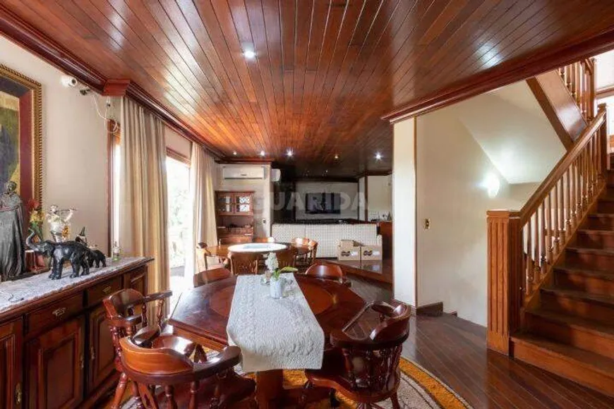 Foto 1 de Casa de Condomínio com 6 Quartos para alugar, 784m² em Cavalhada, Porto Alegre