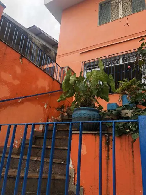 Foto 1 de Sobrado com 3 Quartos à venda, 132m² em Jardim D'abril, Osasco